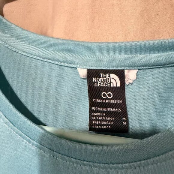 North face long sleeve - Picture 2 of 2